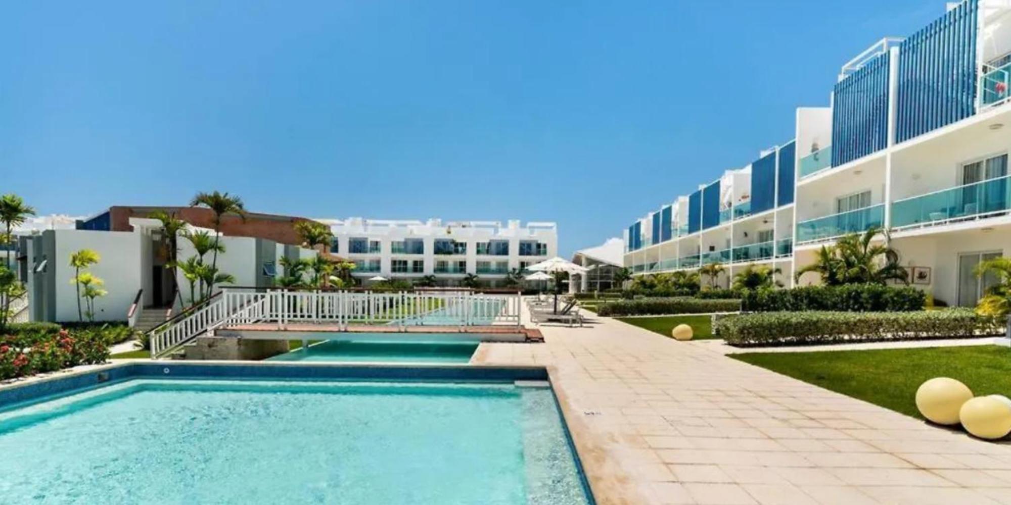 Cana Rock Condos プンタ・カナ エクステリア 写真